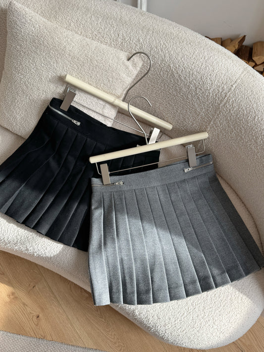 現貨 超好質感百摺Skirt(灰/黑）