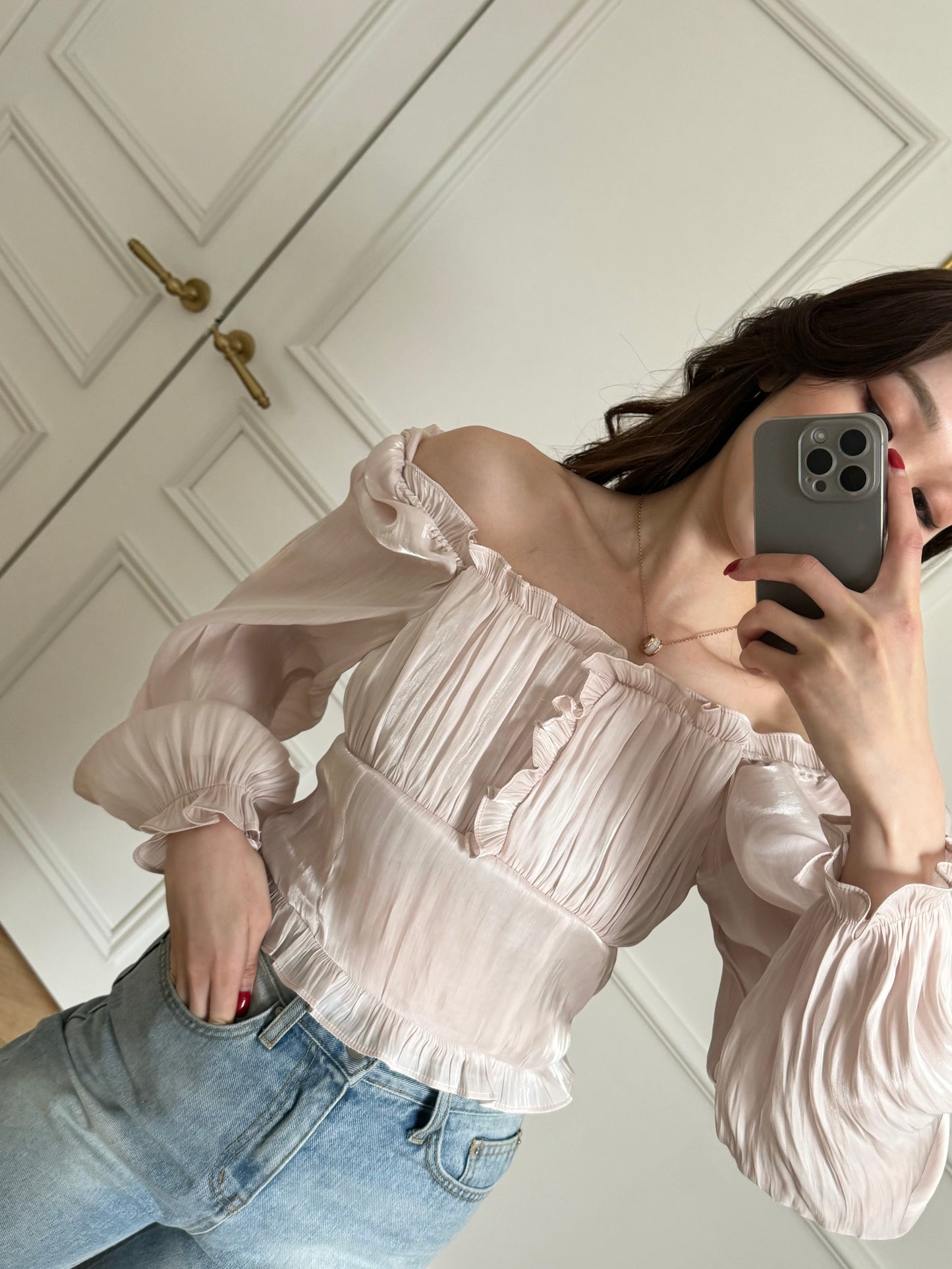 Shiny Ruffle Off-shoulder Top