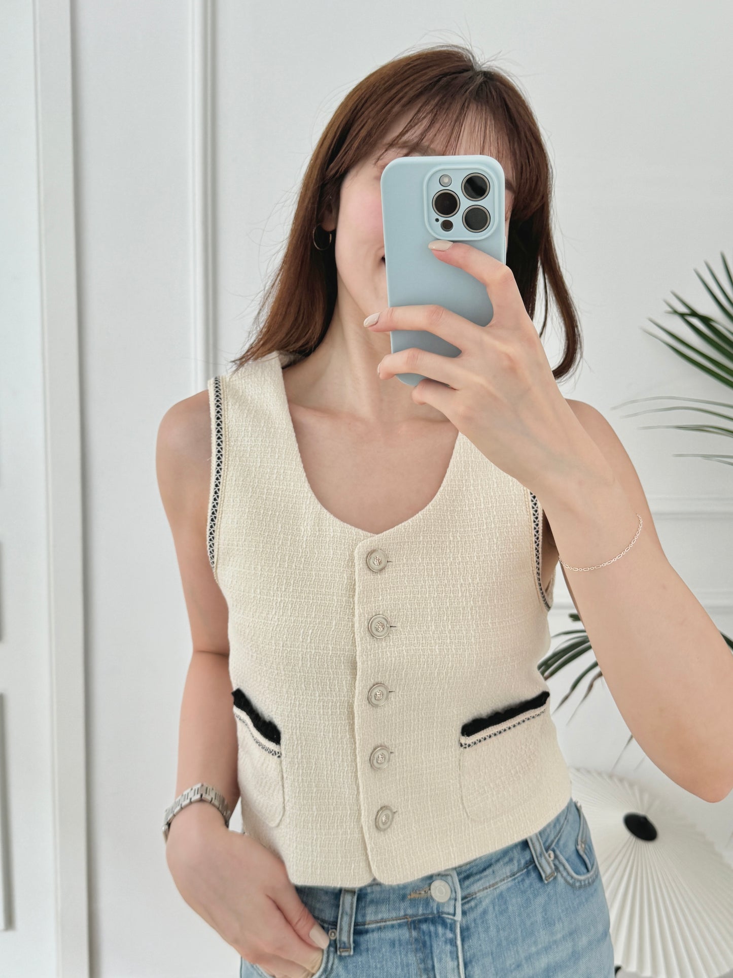 Simply Vest