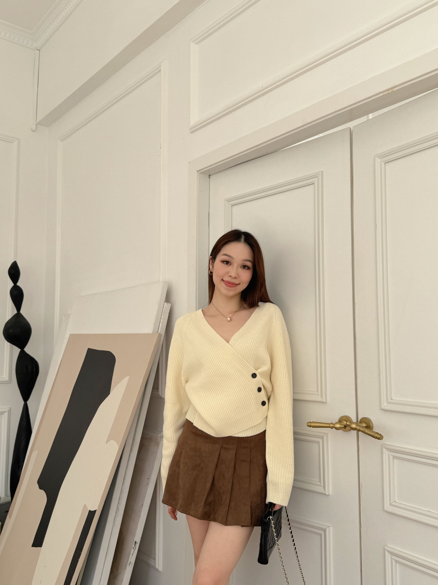 Wool blend V line Sweater